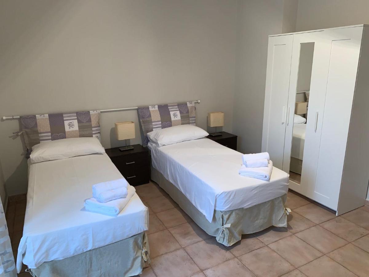 Beautiful Apartment A Due Passi Dal Centro Orbassano Buitenkant foto